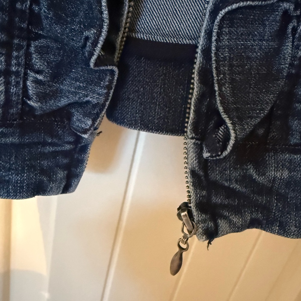 Blue Jean Jacket Medium - Picture 4 of 6